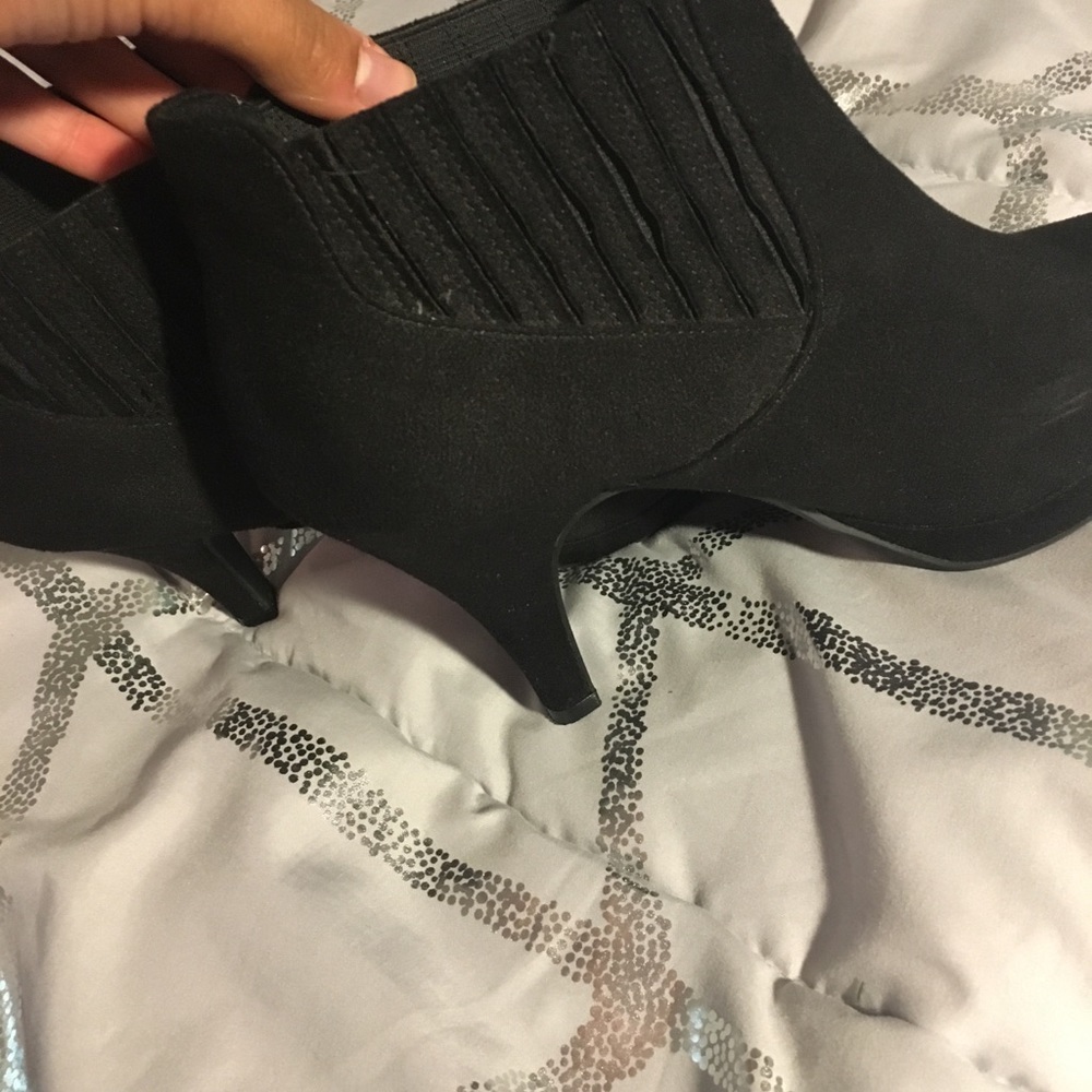 Black heels